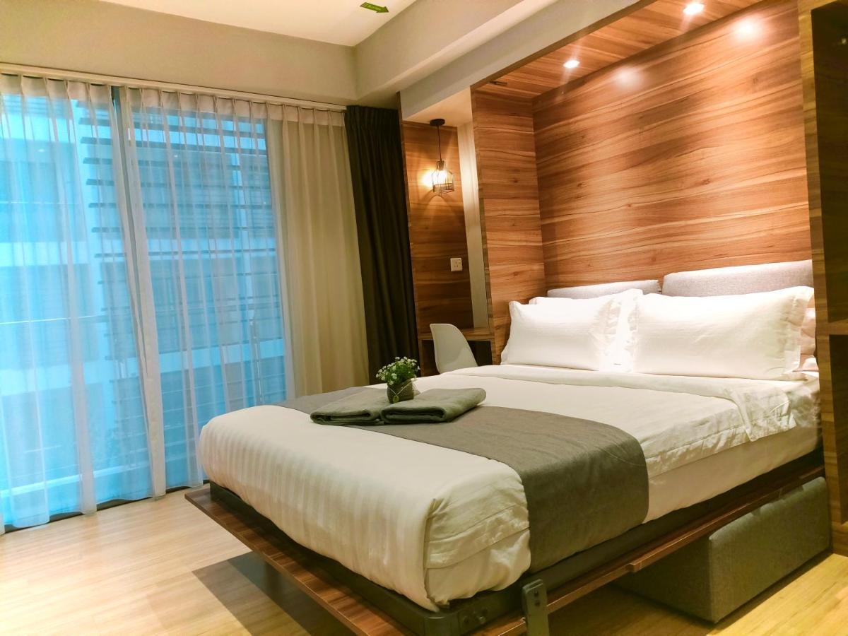 Owl Nest Suite' At Aeropod Sovo โกตาคินาบาลู ภายนอก รูปภาพ