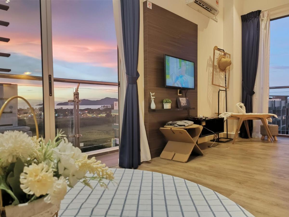 Owl Nest Suite' At Aeropod Sovo โกตาคินาบาลู ภายนอก รูปภาพ