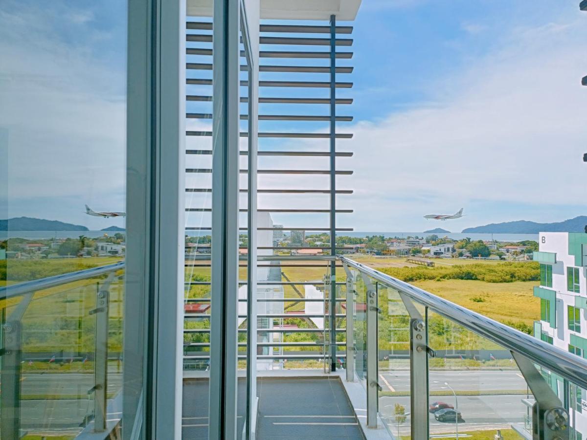 Owl Nest Suite' At Aeropod Sovo โกตาคินาบาลู ภายนอก รูปภาพ