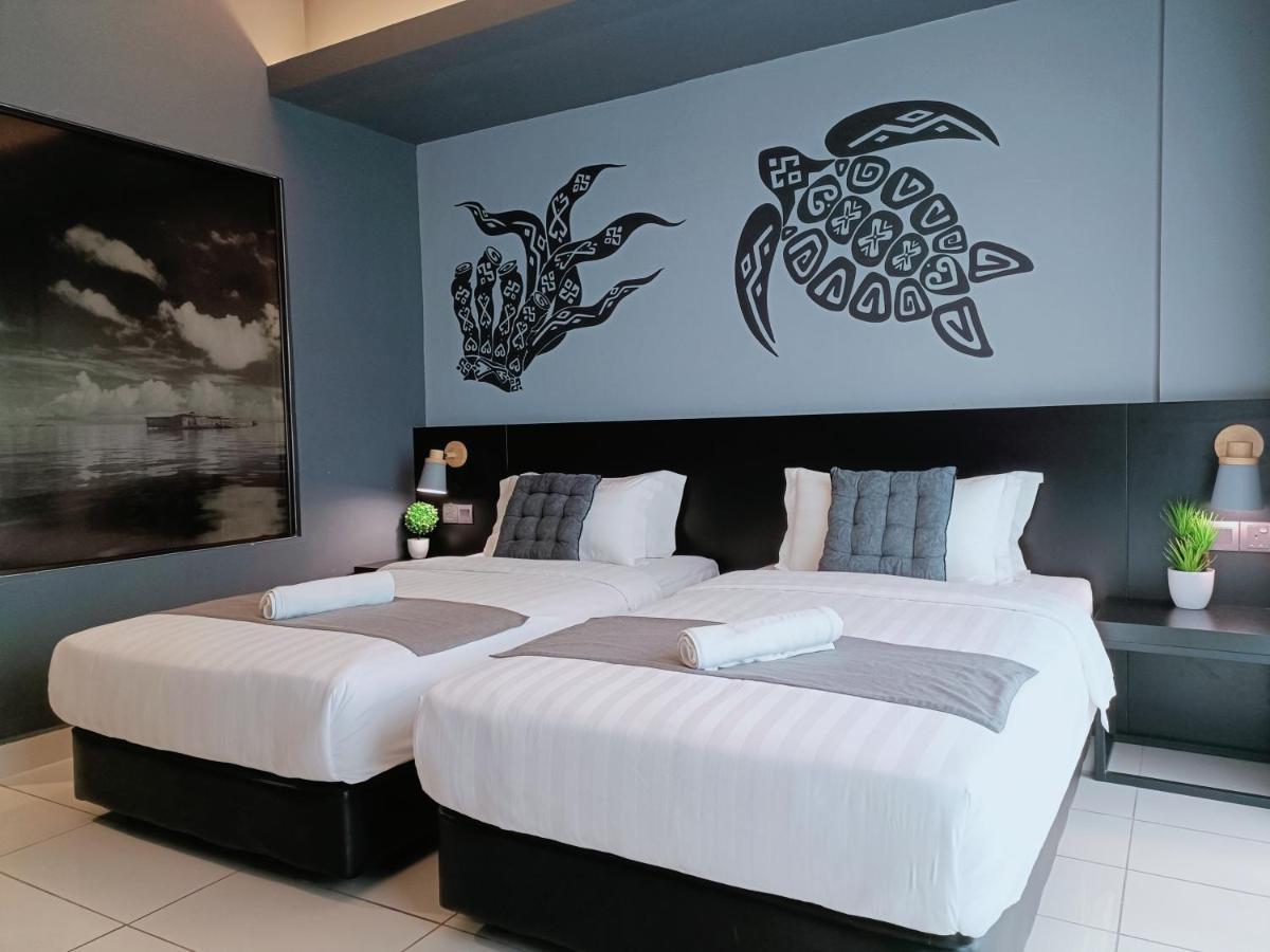 Owl Nest Suite' At Aeropod Sovo โกตาคินาบาลู ภายนอก รูปภาพ