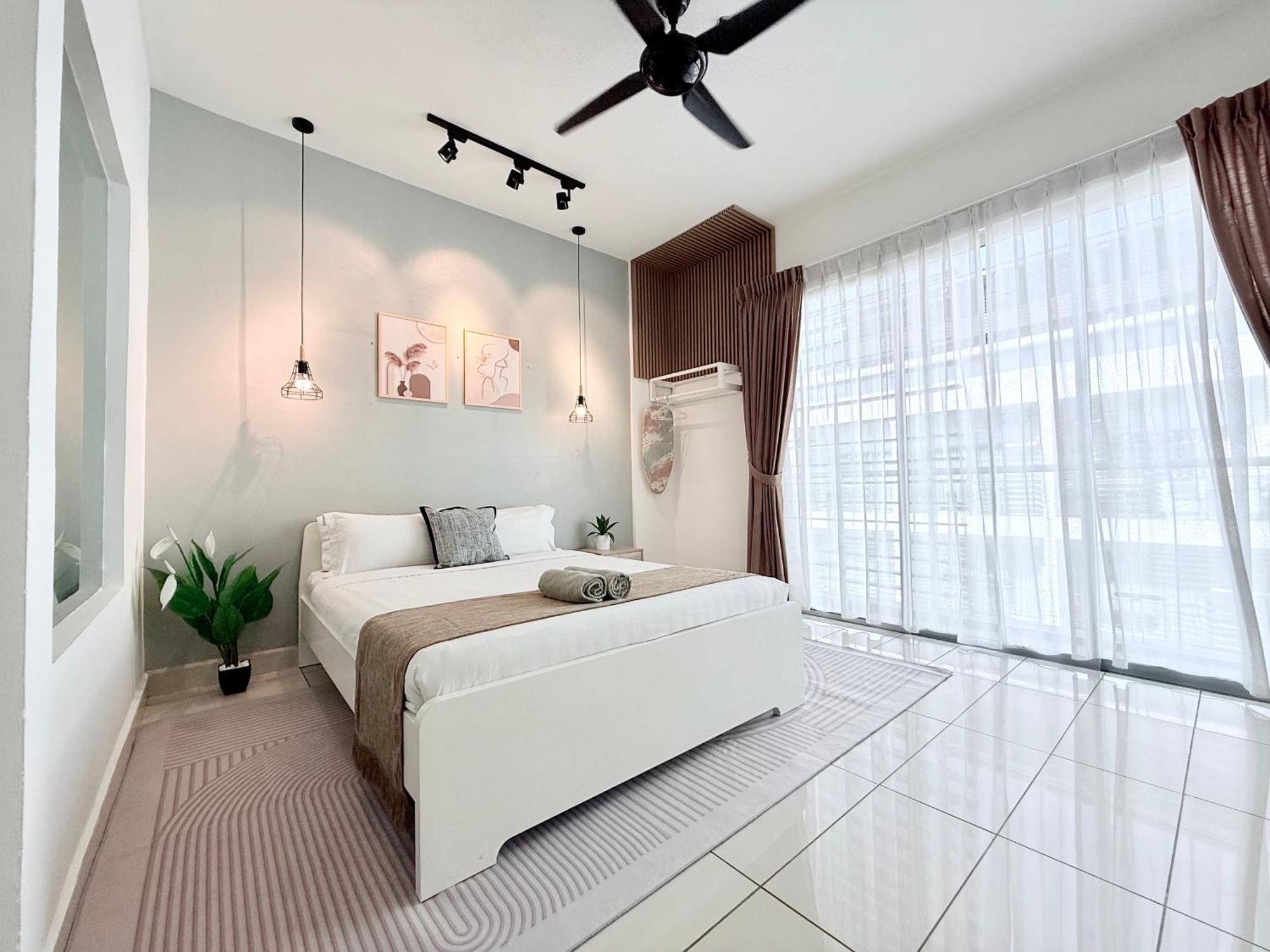 Owl Nest Suite' At Aeropod Sovo โกตาคินาบาลู ภายนอก รูปภาพ